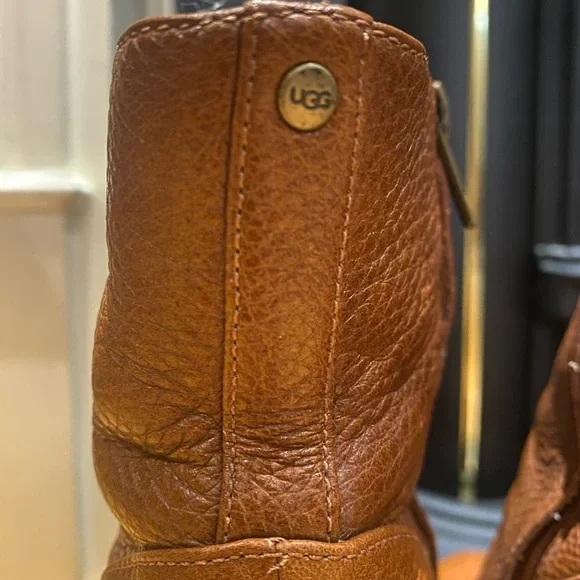 UGG Australia Cosima Brown Leather Ankle Boots Size 7 Studded High Heel Platform - Picture 10 of 15